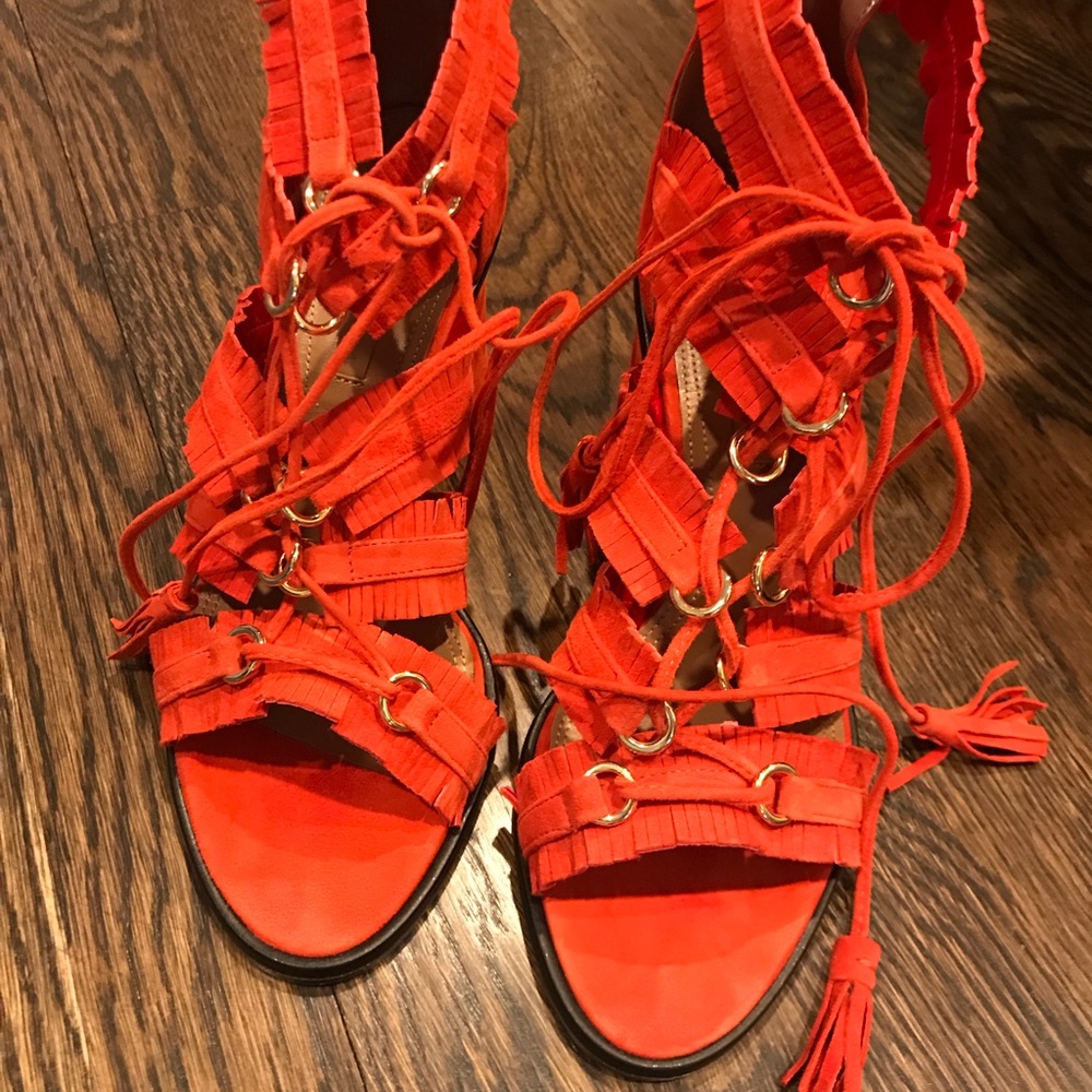 BCBG maxazria heel shoes sandals 8